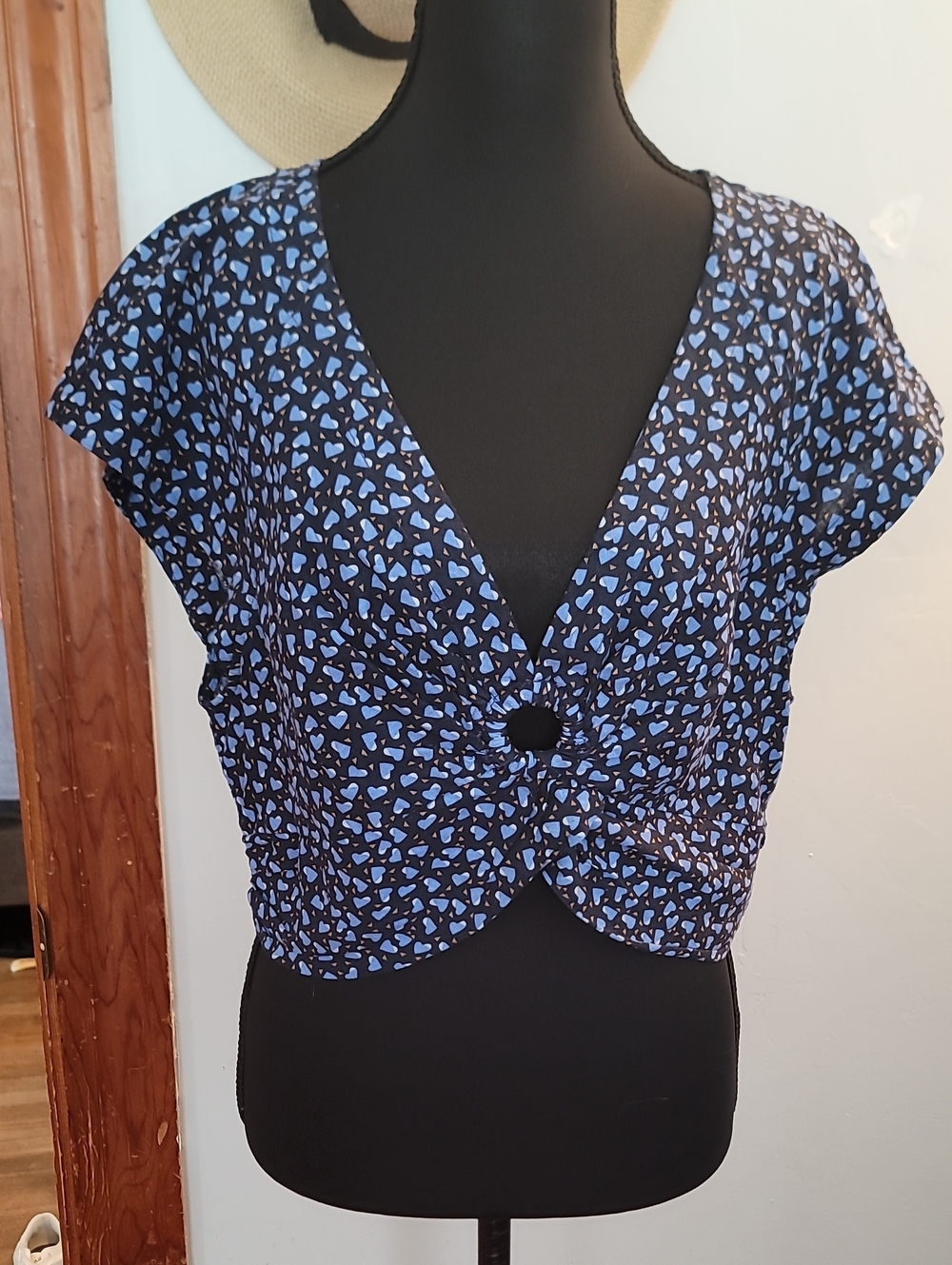 Free People Navy Crop Top with Light Blue Heart Print size XL